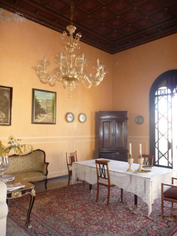 B&B Di Charme Camelie Palazzo Nicotra Riposto Dış mekan fotoğraf