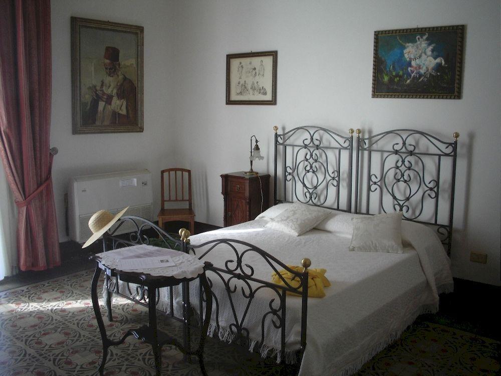 B&B Di Charme Camelie Palazzo Nicotra Riposto Dış mekan fotoğraf