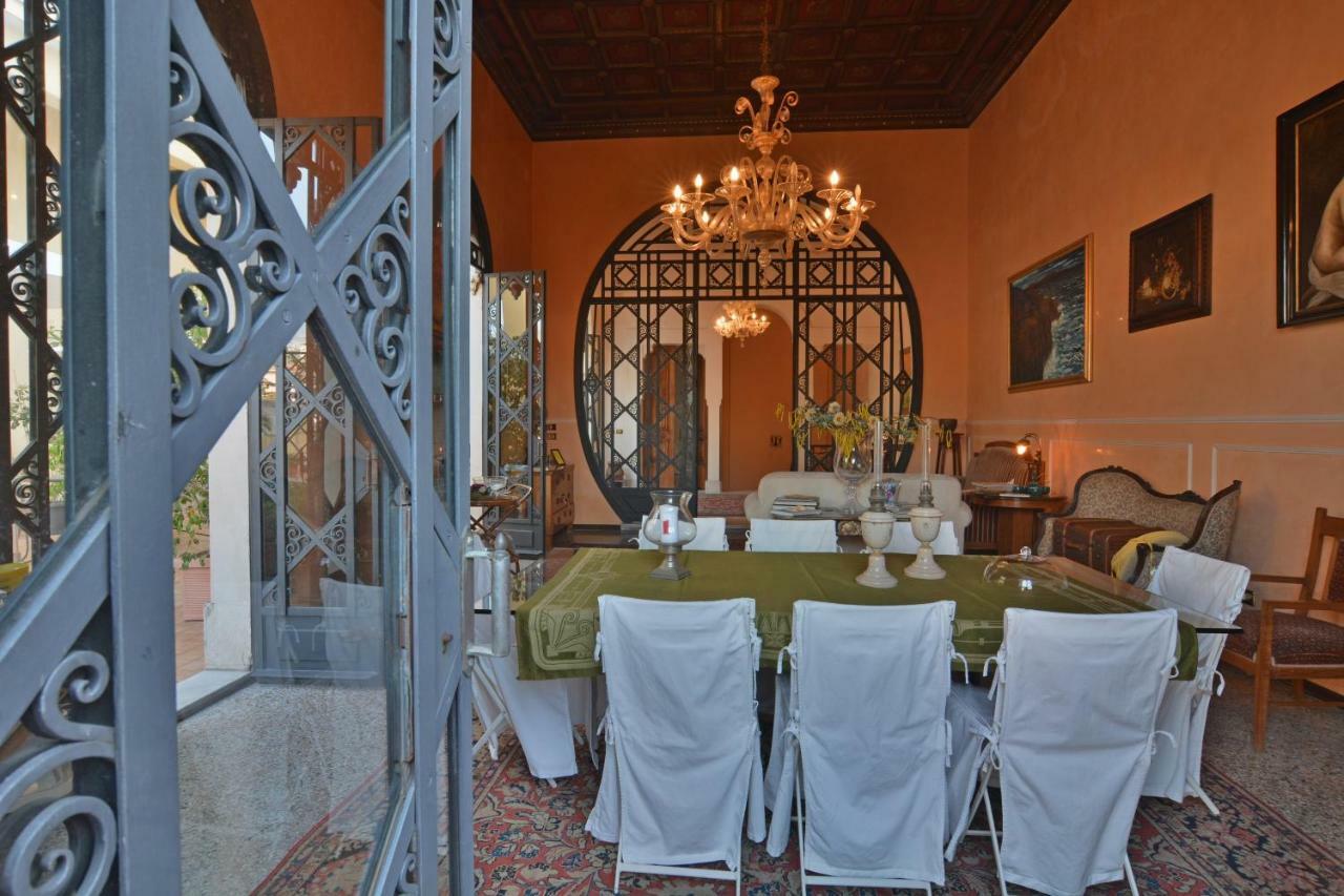 B&B Di Charme Camelie Palazzo Nicotra Riposto Dış mekan fotoğraf