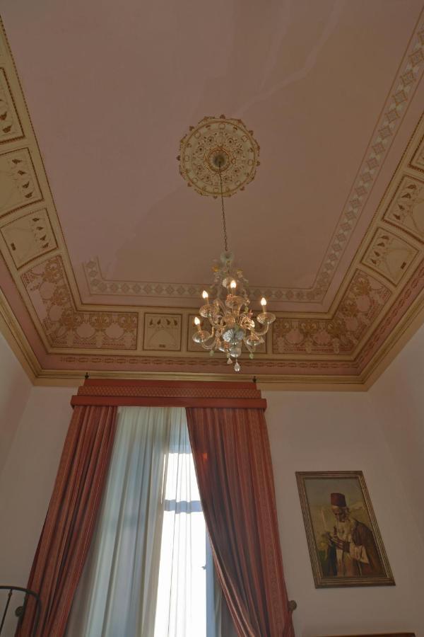 B&B Di Charme Camelie Palazzo Nicotra Riposto Dış mekan fotoğraf